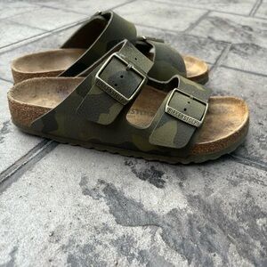 BIRKENSTOCK Arizona Camouflage Sandals 37